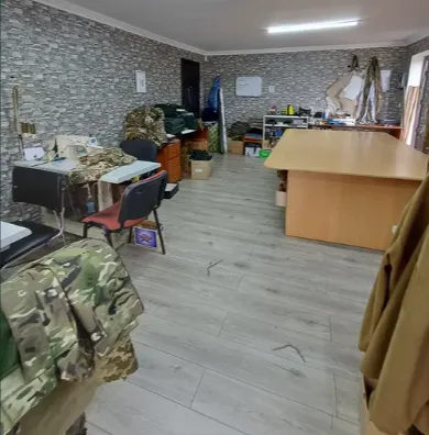 У Луцьку продають цех з пошиття військового одягу