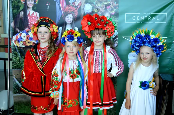 Як у «Промені» обирали «Красуню-україночку» (фото)