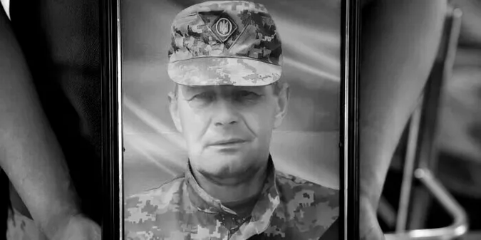 У Луцьку попрощалися із загиблим на Донеччині Віктором Степанюком (фото)