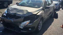 Хотів втекти з місця ДТП: у Луцьку п'яний на Renault влупився у Volvo