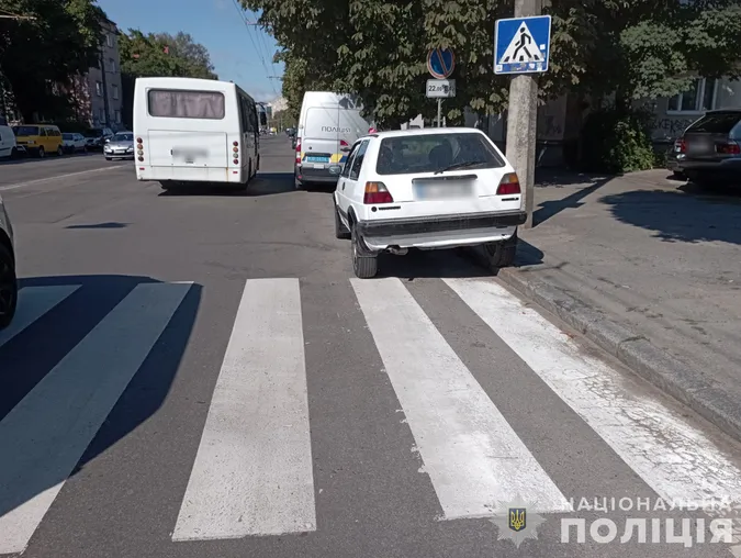 У Луцьку жінка на «фольксвагені» збила 22-річну пішохідку (фото)