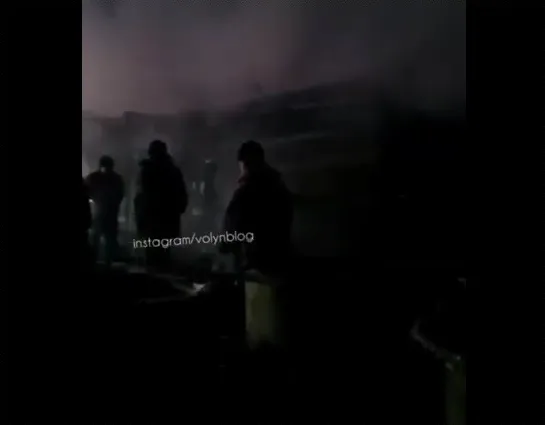 На Ратнівщині горів житловий будинок (відео)