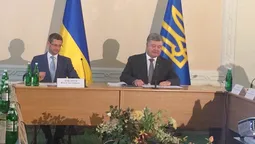Вважаю недопустимими черги на "Ягодині", – Порошенко