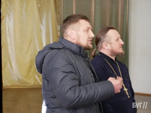 У Смолигові збори щодо переходу храму до ПЦУ вийшли з-під контролю: що відомо (фото, відео)