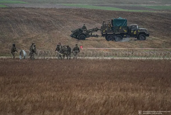 На Рівненщині зміцнюють оборонні позиції (фото)