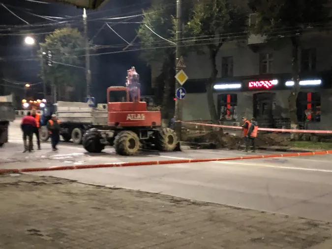 У Луцьку вулицю перекрили на ремонт