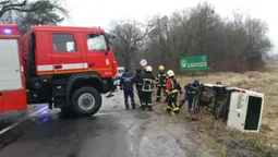 На Волині рятувальники сім разів за добу прийшли на допомогу автомобілістам  (фото)