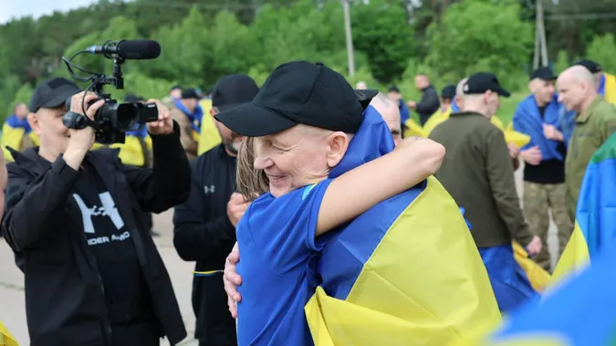 Наші вдома: відбувся новий обмін військовополоненими