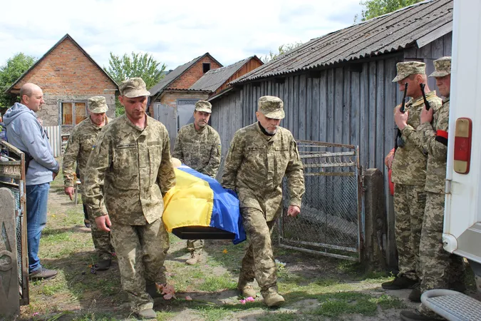 На Волині в останню путь провели Героя Олександра Стасюка (фото)