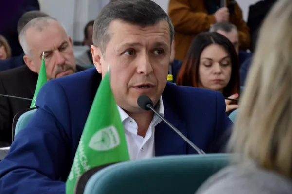 Депутат Борис Смаль