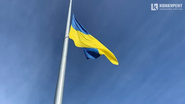 День Прапора: як у Луцьку підіймали найбільший стяг області