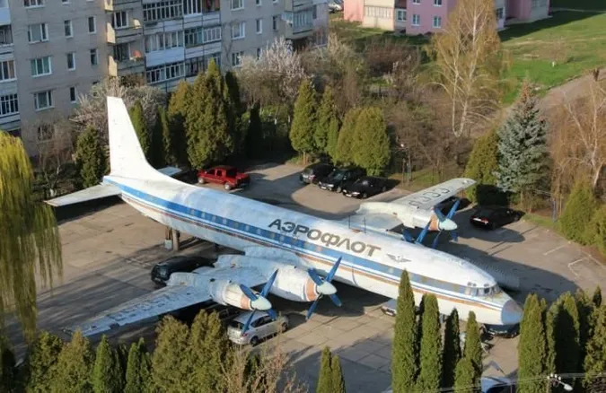 Лучани пропонують з літака на Молоді зробити музей