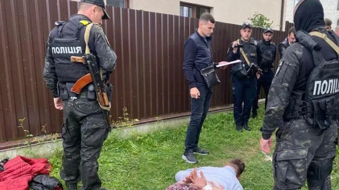 Харків’янин у Львові кинув гранати в поліцейських і їхнє авто, йому світить довічне