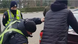 На Волині зловили «кур'єра», який перевозив заборонені пігулки (фото)
