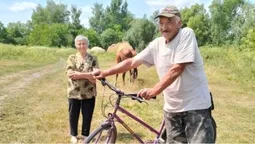 14 соток городу, корова Кнопка і двоє синів на війні: історія родини з Волині (фото)
