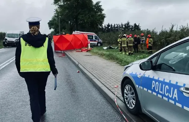 Авто українців зіткнулося з бусом
