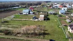 У селі біля Луцька на 80 гектарів землі знайшовся аж один орендар (відео)