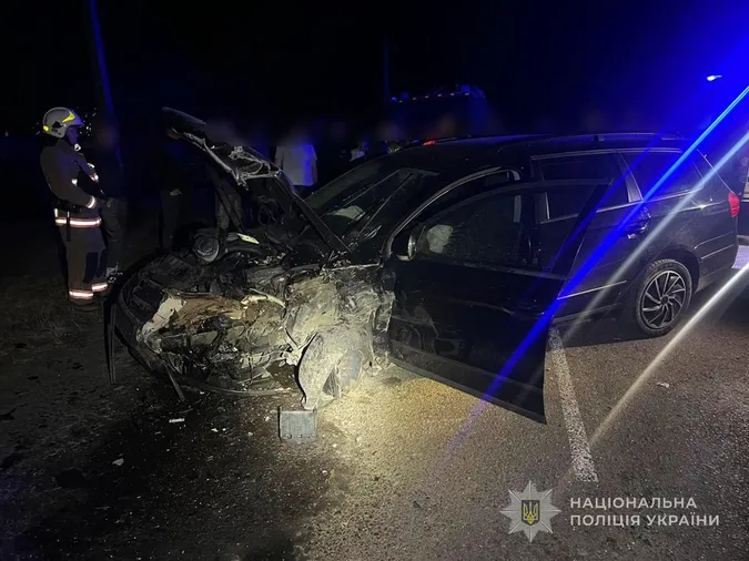 На Волині – жахлива смертельна аварія: двоє загиблих, шестеро людей у лікарні (фото)