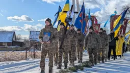 На Волині попрощалися із воїном Сергієм Заболотським, який загинув у страшній аварії (фото)