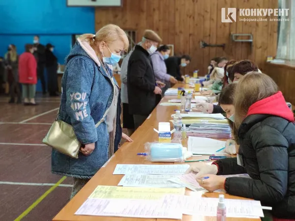У Луцьку запустили виборчий флешмоб (фото, відео)