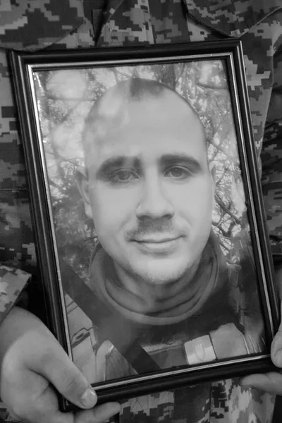 У Луцьку попрощалися з полеглим на Херсонщині 24-річним Юрієм Волошиним