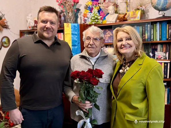 В Нововолинську відомий композитор відзначив 94-й день народження (фото)
