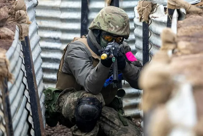 Україна змінила військові плани через витік секретних документів, – CNN