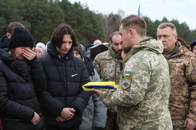 Востаннє додому: у Світязі похоронили волинського бійця Миколу Голінчука