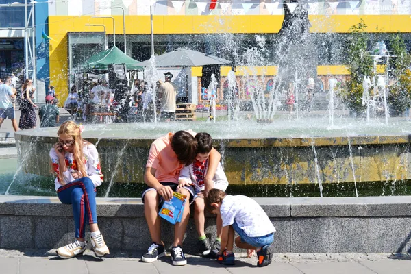 #ecostrumfest: «Промінь» екологічно святкує свою 2-річницю (фото)