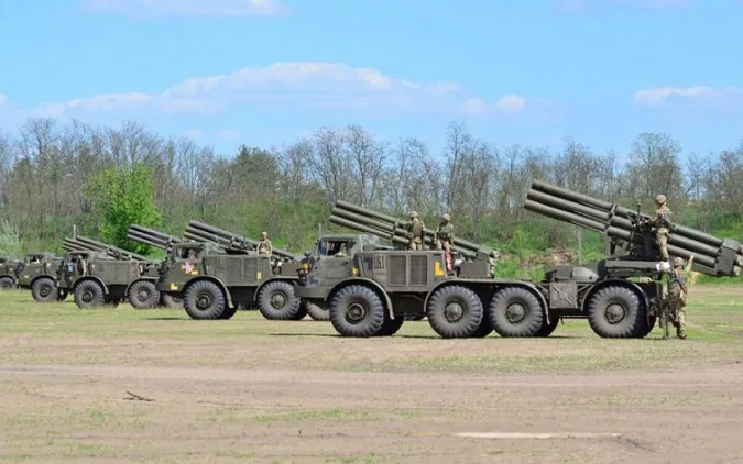 Росіяни обстріляли громаду на Дніпропетровщині – постраждали житлові будинки
