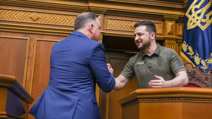 Зеленський надав польському місту звання «Місто-рятівник»
