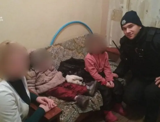 Жінка, яка покинула двох дітей, пояснила чому втекла (відео)