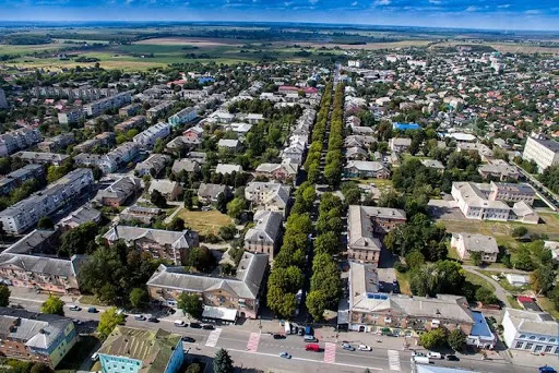 У Нововолинську померла людина із covid-19: де фіксують нові випадки на Волині