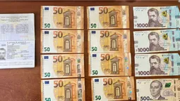 В «Ягодині» затримали двох чоловіків, які за гроші хотіли виїхати за кордон (фото)