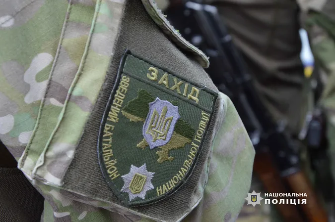 Поліцейські з Волині вирушили у зону бойових дій (фото)
