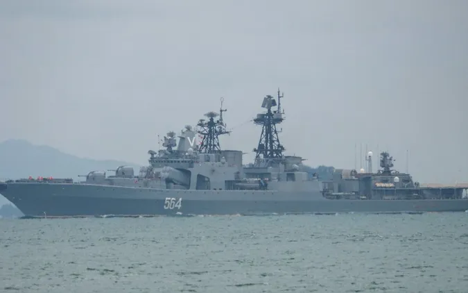 Російські кораблі з Владивостока, які мали обстрілювати Україну, повертаються додому