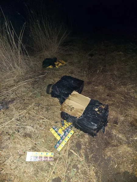 Луцькі прикордонники зірвали дві нічні оборудки контрабандистів (фото)