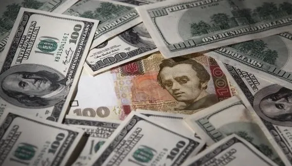 Що буде з доларом восени