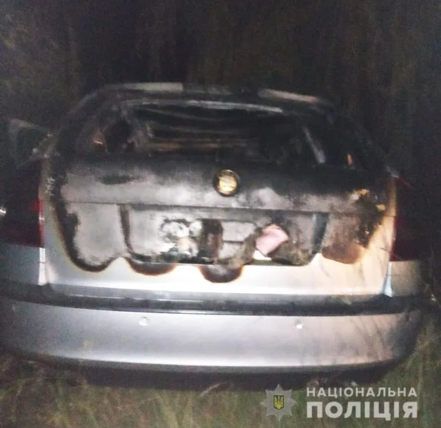 Згорів разом з автівкою: на Волині сталася смертельна ДТП (фото, відео)