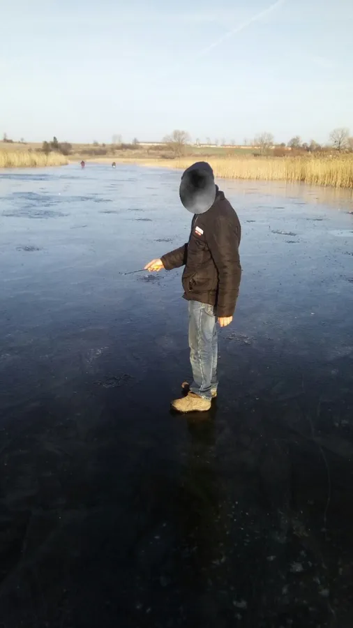 Забрали сітки і звільнили рибу: на Волині рибпатруль завадив браконьєрам (фото)