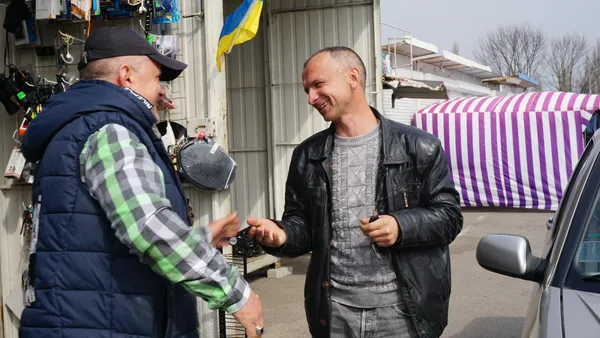 Великодній ярмарок та переселення оптовиків: як луцька влада рятуватиме Новий ринок