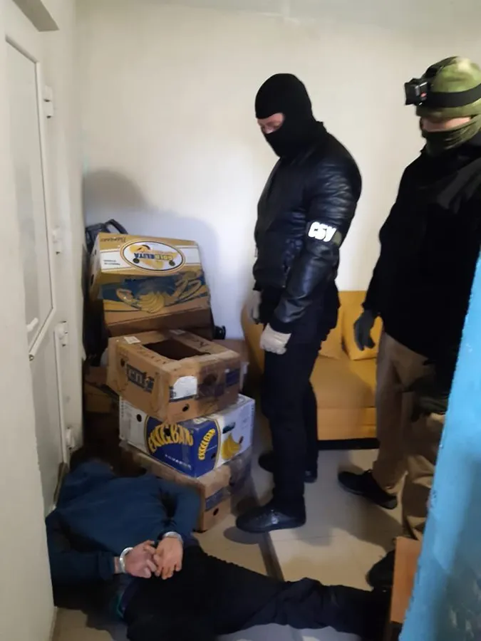 Подружжя з Волині «засвітилося» у наркобізнесі: постачали психотропи (фото)