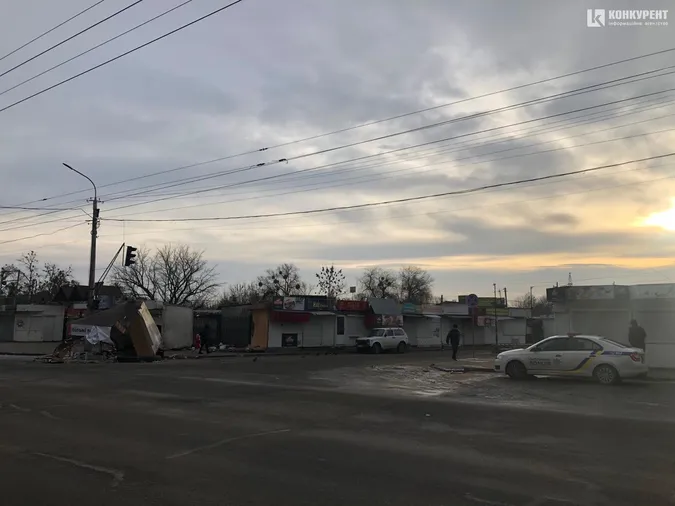 Що відбувається на Старому ринку в Луцьку (фото)