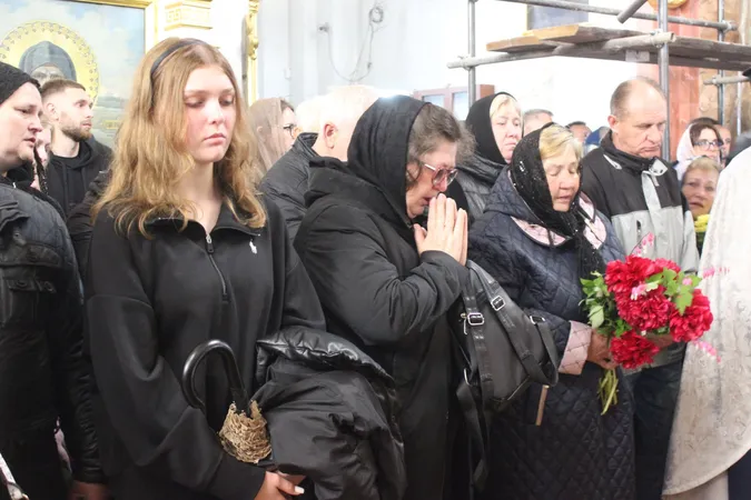 Небо плакало: Луцьк попрощався з трьома Героями