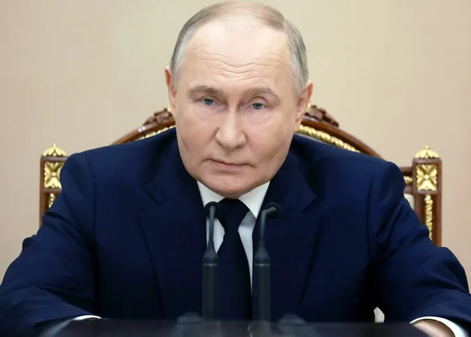 Путін полетів до Китаю