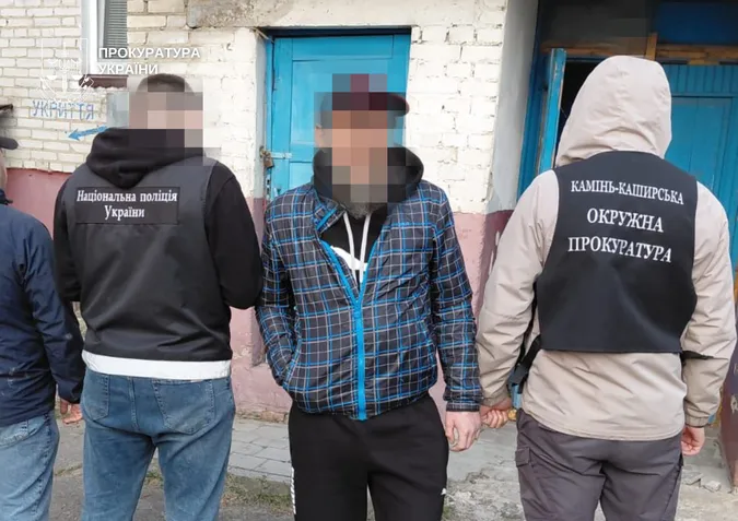 На Камінь-Каширщині зловили чоловіка, який збував наркотики та заборонені ліки (фото)