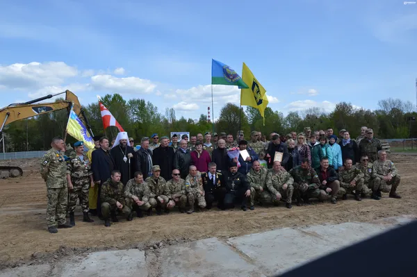 ЛДБК заклали капсулу під будівництво нового будинку (ФОТО)