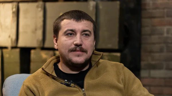 «Хай піде воювати депутат чи син президента – «діч»: лучанин Сініцин про мобілізацію, збори та кота Сирського