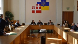 Військові платять більші податки, ніж далекобійники: в ОДА провели зустріч із волинськими перевізниками (фото)