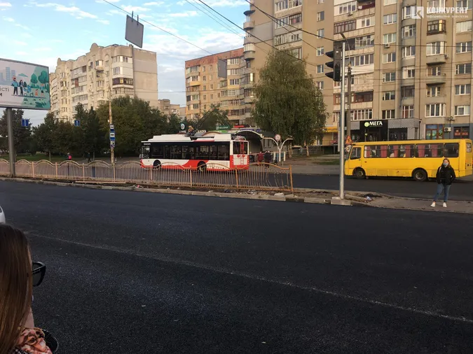 На вулиці Луцька виїхали нові тролейбуси (фото, відео)